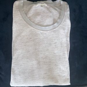 Aritzia Wilfred grey long sleeve sweater